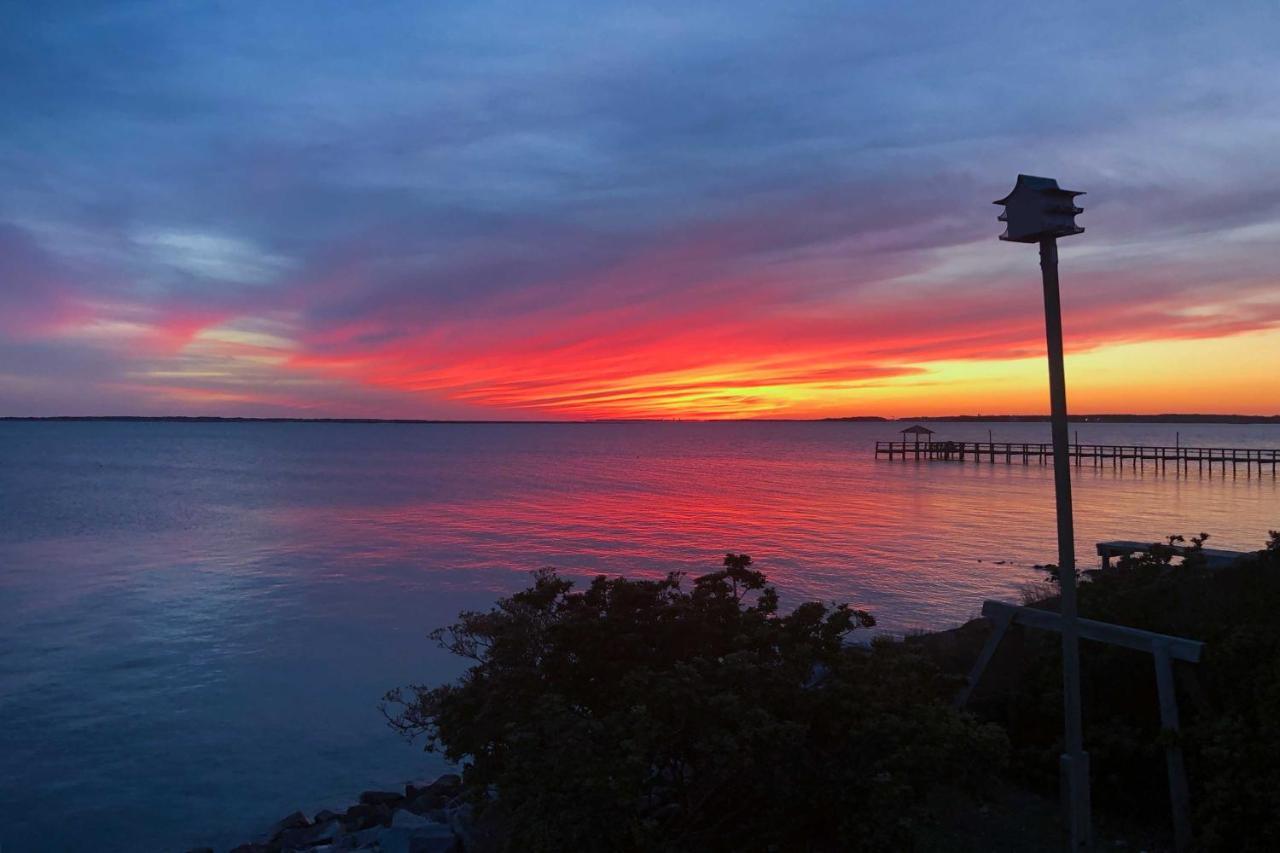 Waterfront Harkers Island Home Sunset View And Dock Экстерьер фото